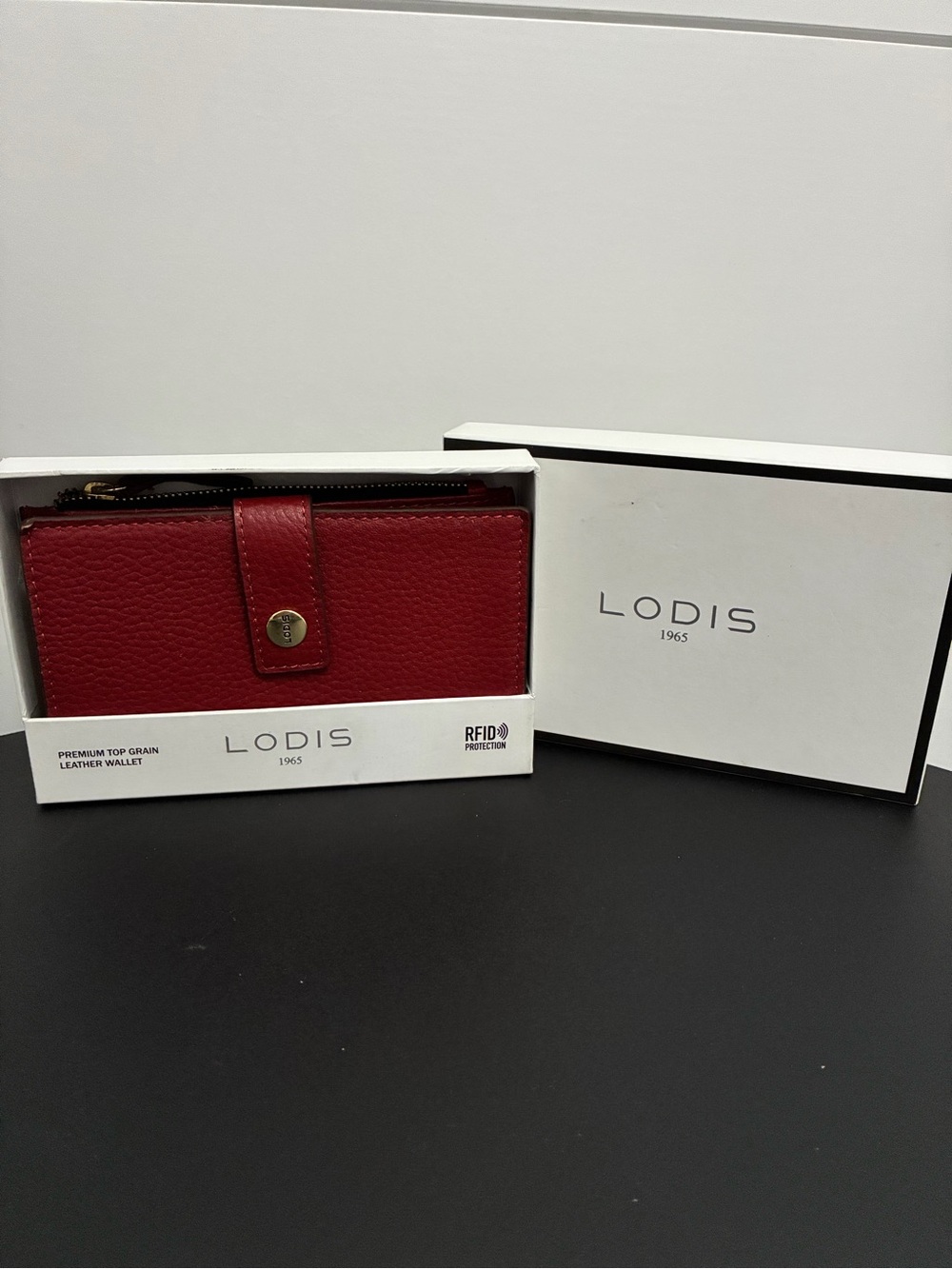 LODIS RFID Bifold Wallet Red Premium Top Grain Leather
NIB